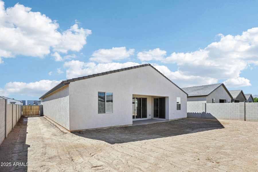 42-web-or-mls-W Brown St-S1810-042