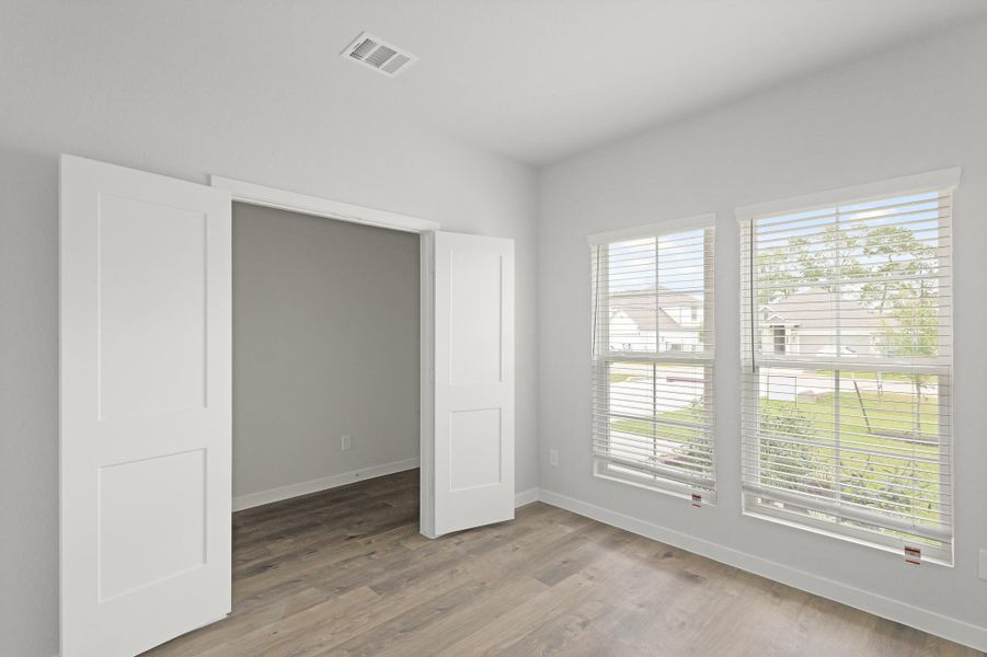 Spacious, unfurnished interior of a new home in Lakes at Crockett Martin, Conroe (Image 25). Spacious, unfurnished interior of a new home in Lakes at Crockett Martin, Conroe (Image 25).