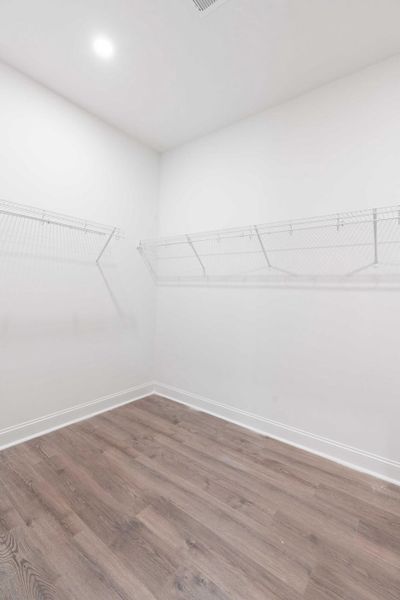 Spacious, unfurnished interior of a new home in , Johns Island (Image 21).