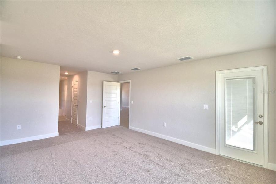 Spacious, unfurnished interior of a new home in Cadence Crossing, Auburndale (Image 43).