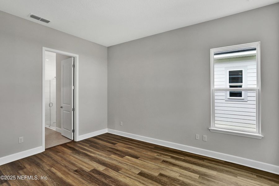 Spacious, unfurnished interior of a new home in Reverie at Silverleaf, St. Augustine (Image 11).