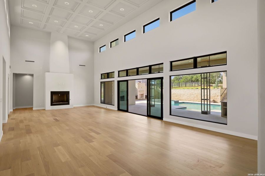 Spacious, unfurnished interior of a new home in , Boerne (Image 36).