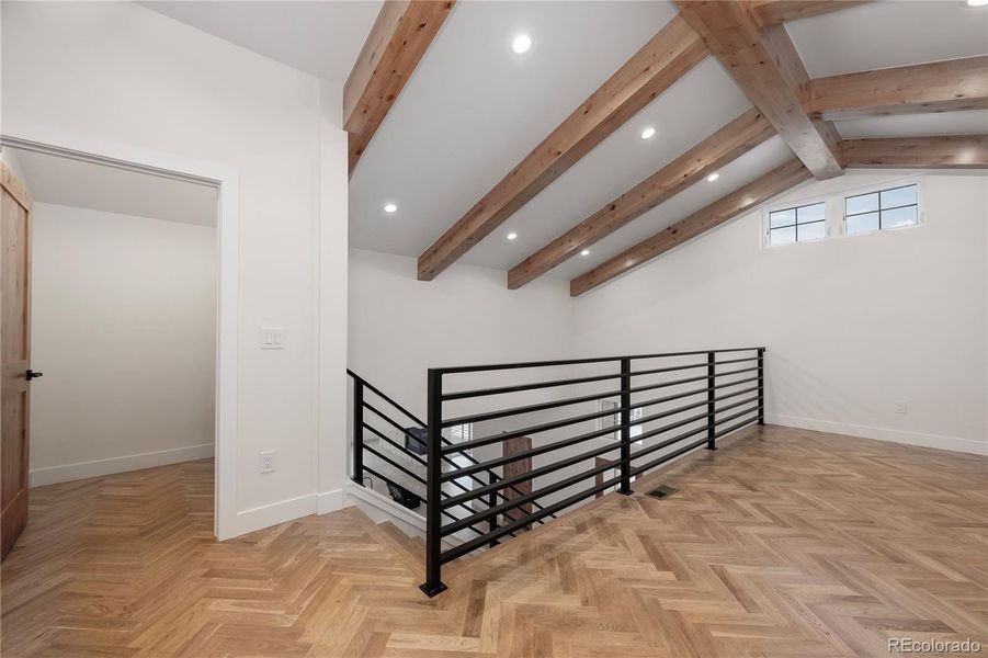 Image 34 of a home in .