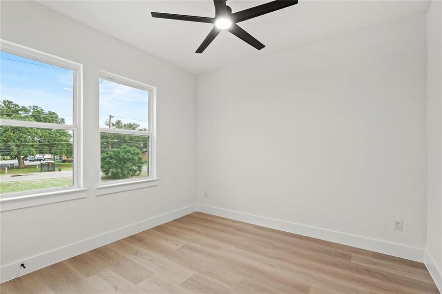 Spacious, unfurnished interior of a new home in , Dallas (Image 15).