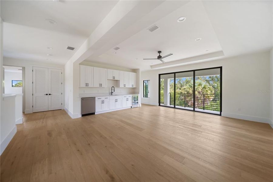 Spacious, unfurnished interior of a new home in , Longboat Key (Image 78). Spacious, unfurnished interior of a new home in , Longboat Key (Image 78).
