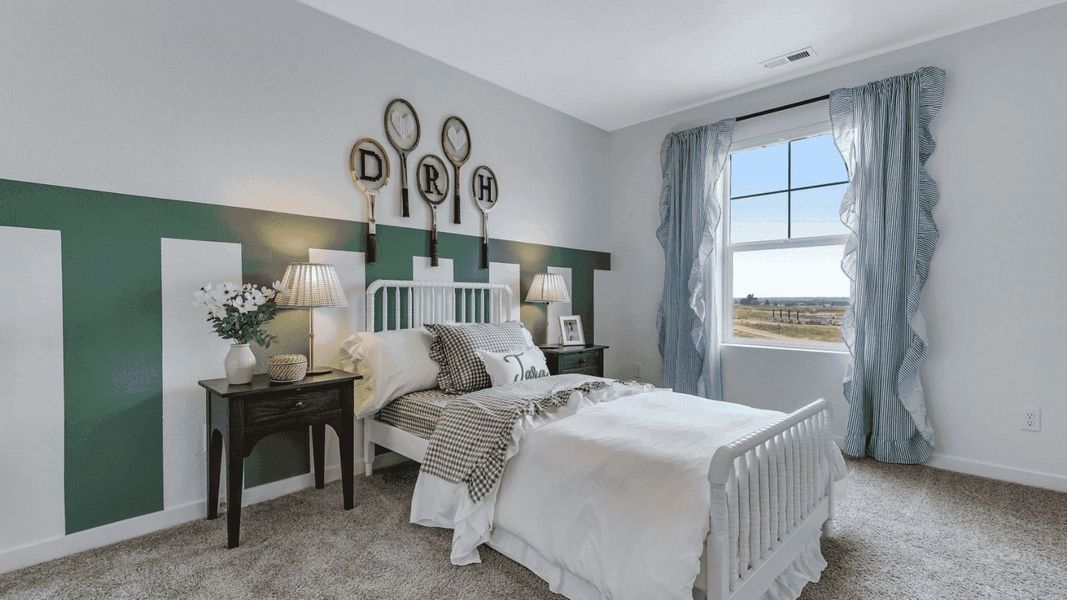 Furnished interior view inside a new home in Settlers Crossing, Commerce City (Image 17).