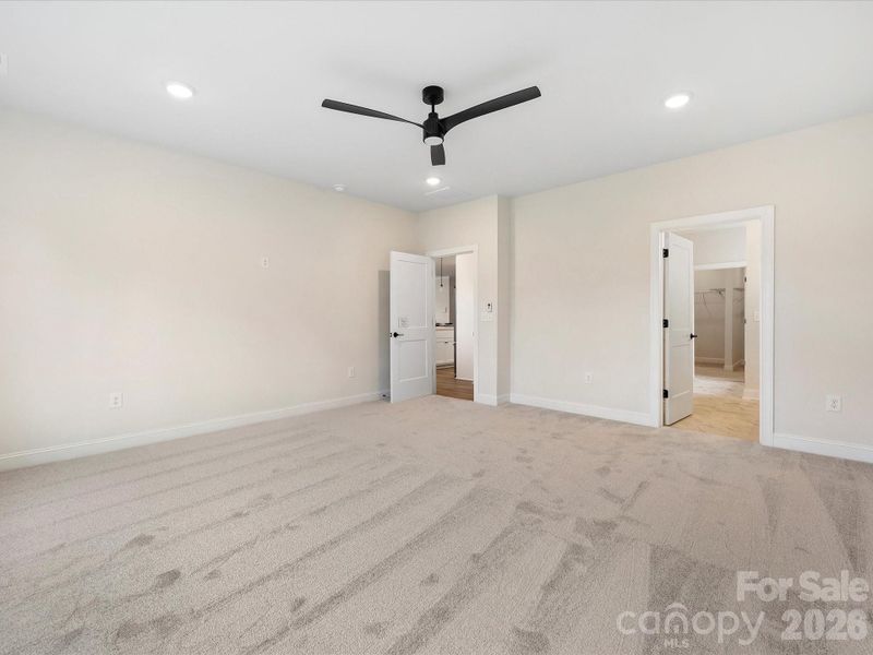 Spacious, unfurnished interior of a new home in , Waxhaw (Image 28).