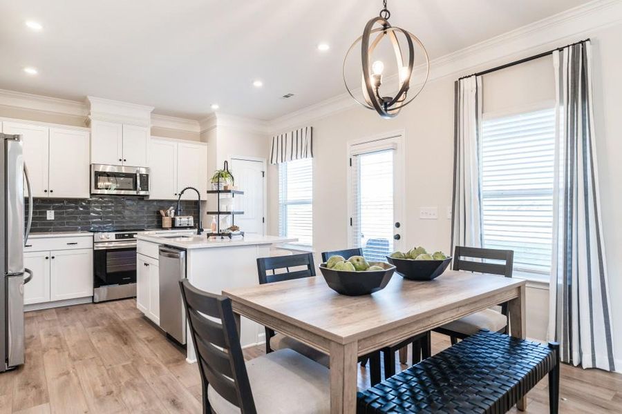 Furnished interior view inside a new home in Duncan Farm, Cartersville (Image 4).