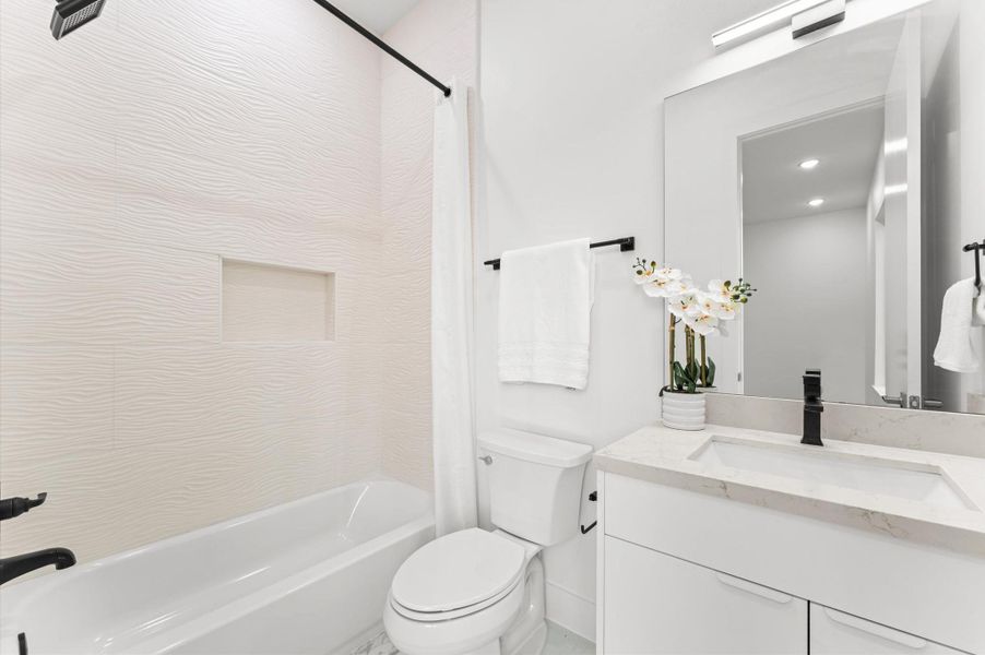 Furnished interior view inside a new home in , Houston (Image 38).