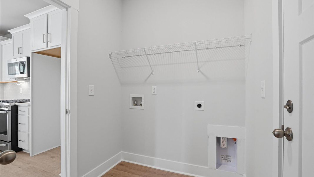 Furnished interior view inside a new home in Harrier Point, Woodruff (Image 9).