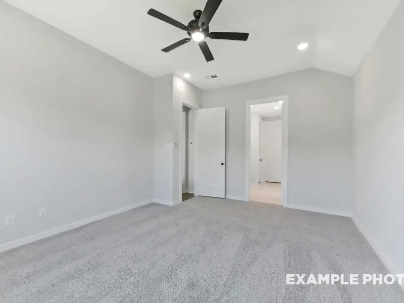 Spacious, unfurnished interior of a new home in Sundance Cove, Crosby (Image 19).