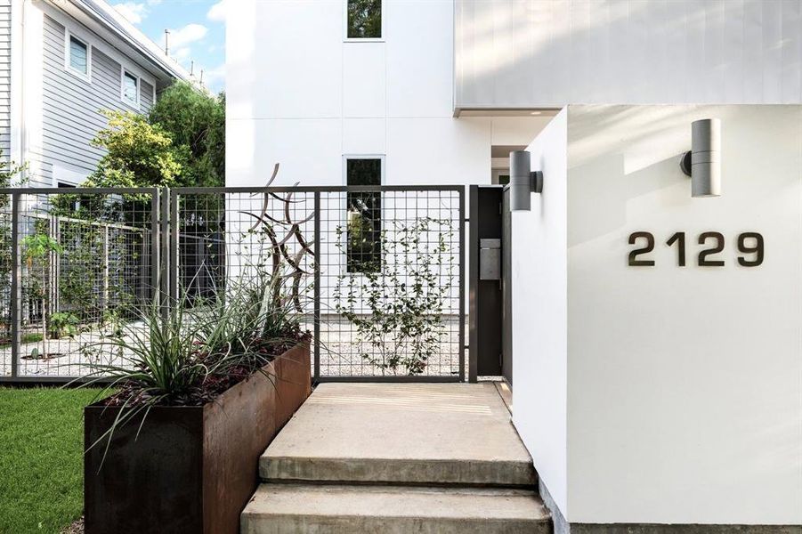 Image 28 of a home in . Image 28 of a home in .