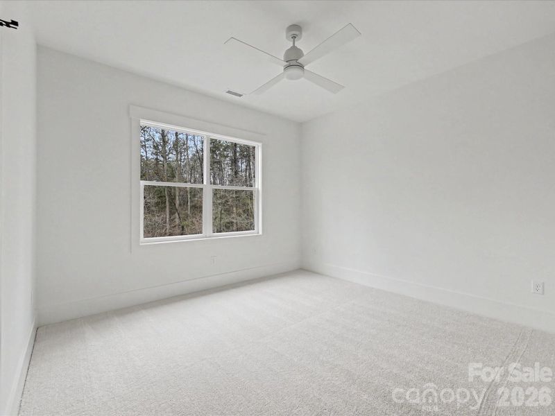 Spacious, unfurnished interior of a new home in , Clover (Image 25).