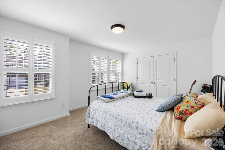 Furnished interior view inside a new home in Edgewater - The Links, Lancaster (Image 17).