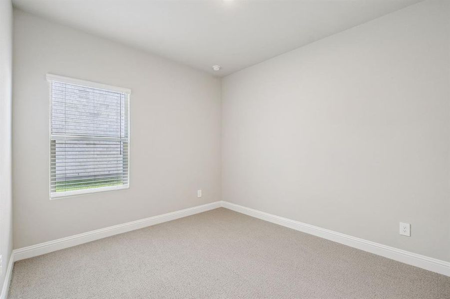 Photo is not of the actual home, but is an inspirational photo of builder’s model home and may depict options, furnishings, and/or decorator features that are not included. Photo is not of the actual home, but is an inspirational photo of builder’s model home and may depict options, furnishings, and/or decorator features that are not included.