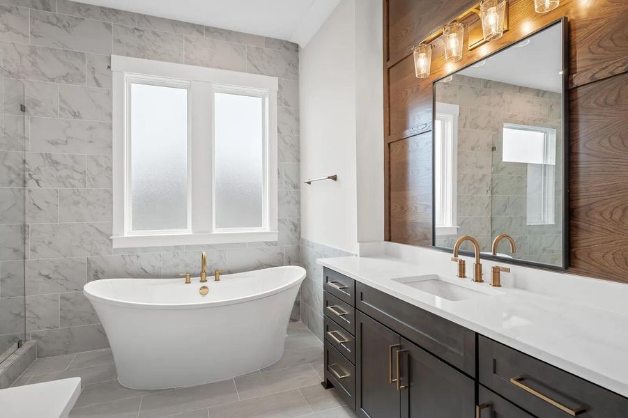 The Belvidere A Primary Suite Bathroom