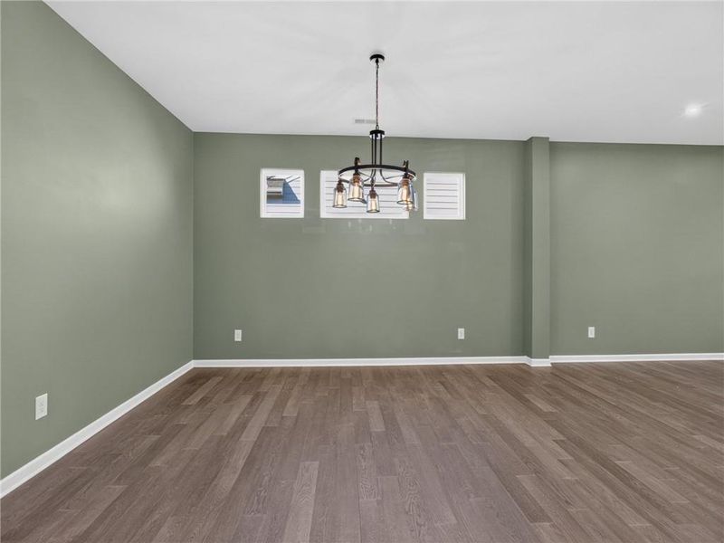 Spacious, unfurnished interior of a new home in Laurel Farms, Dallas (Image 17).
