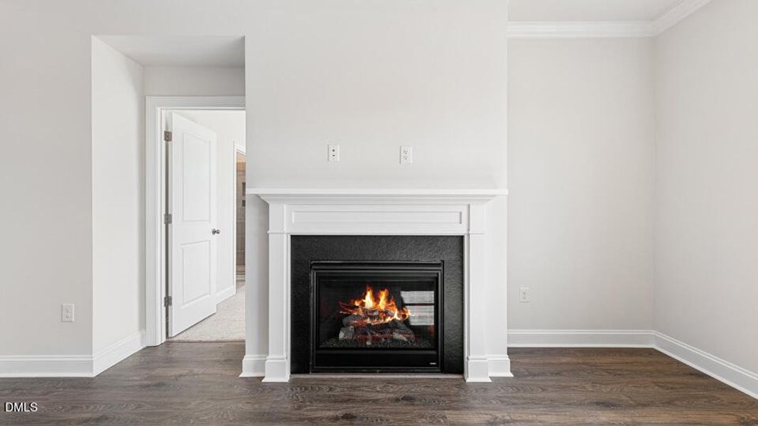 lot-218-sophie-f-508-lemon-daisy-ln-knig