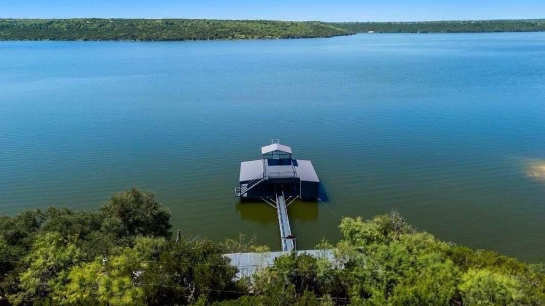 Image 30 of a home in .