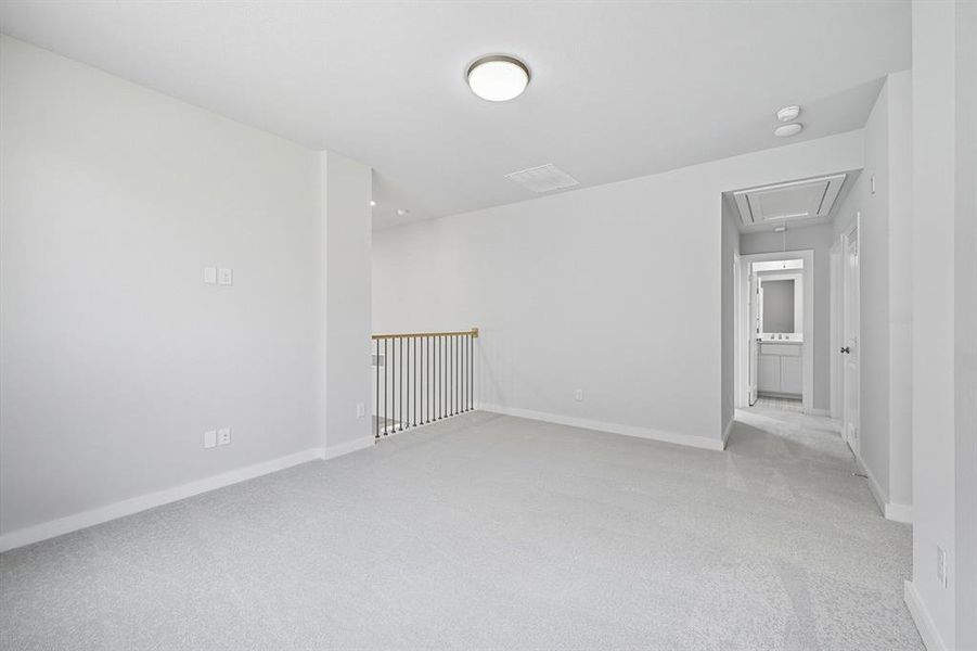 Spacious, unfurnished interior of a new home in Mosaic: 40ft. lots, Celina (Image 18). Spacious, unfurnished interior of a new home in Mosaic: 40ft. lots, Celina (Image 18).