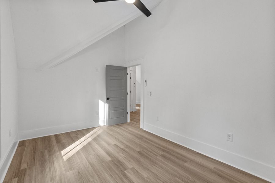 Spacious, unfurnished interior of a new home in , Johns Island (Image 53).