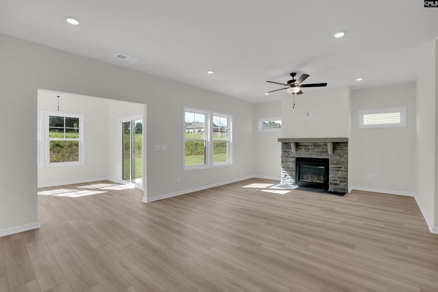 Spacious, unfurnished interior of a new home in Rolling Hills, Prosperity (Image 16).