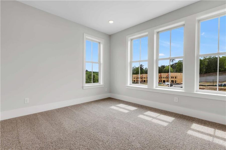 Spacious, unfurnished interior of a new home in Echo Park, Suwanee (Image 22).