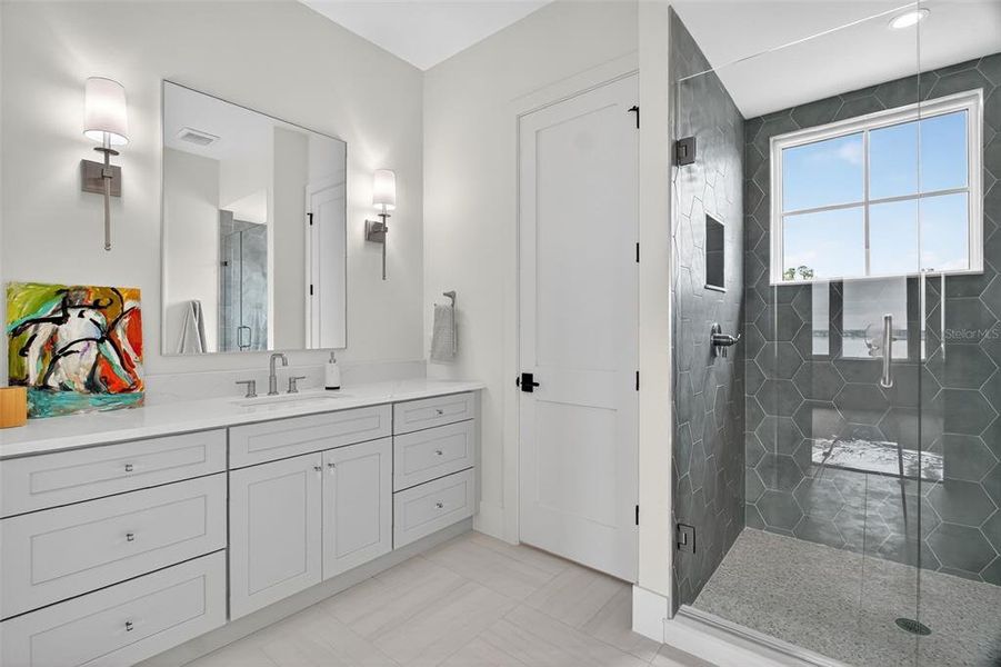 Furnished interior view inside a new home in , Mount Dora (Image 13).