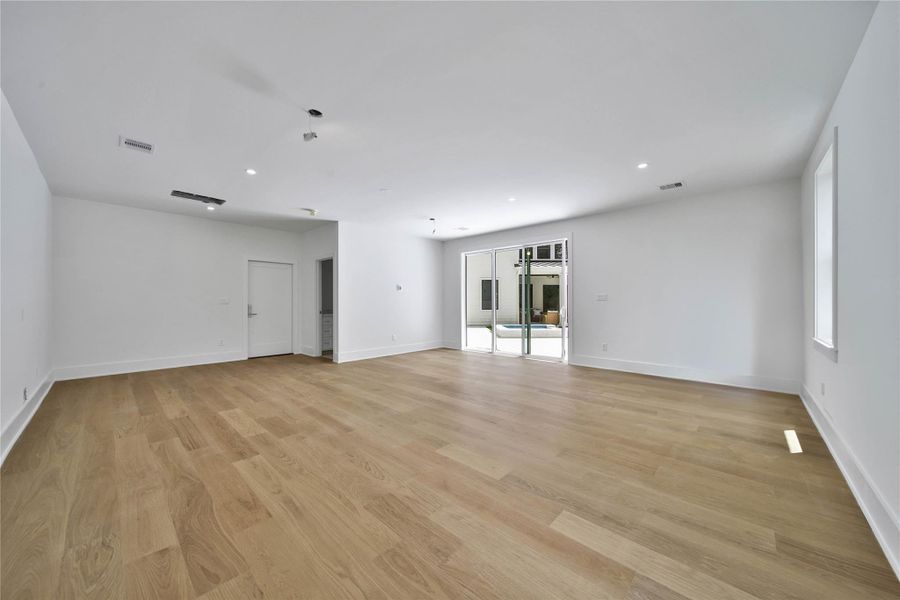 Spacious, unfurnished interior of a new home in , Houston (Image 25). Spacious, unfurnished interior of a new home in , Houston (Image 25).