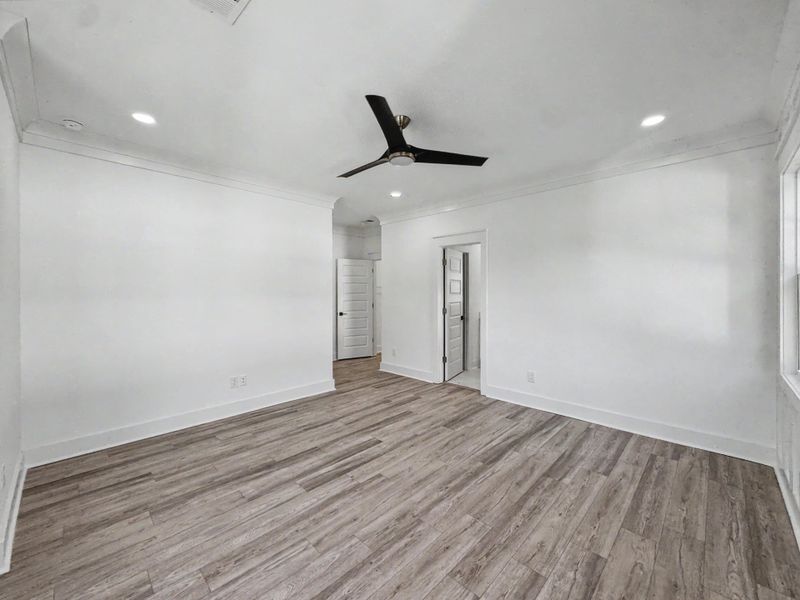 Spacious, unfurnished interior of a new home in , North Charleston (Image 25).