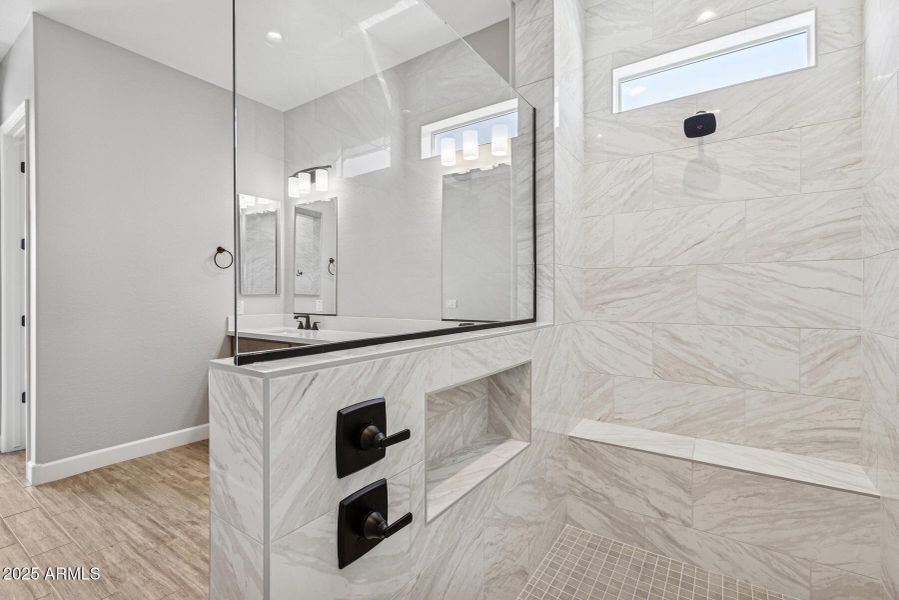 Homesite43-011 Homesite43-011