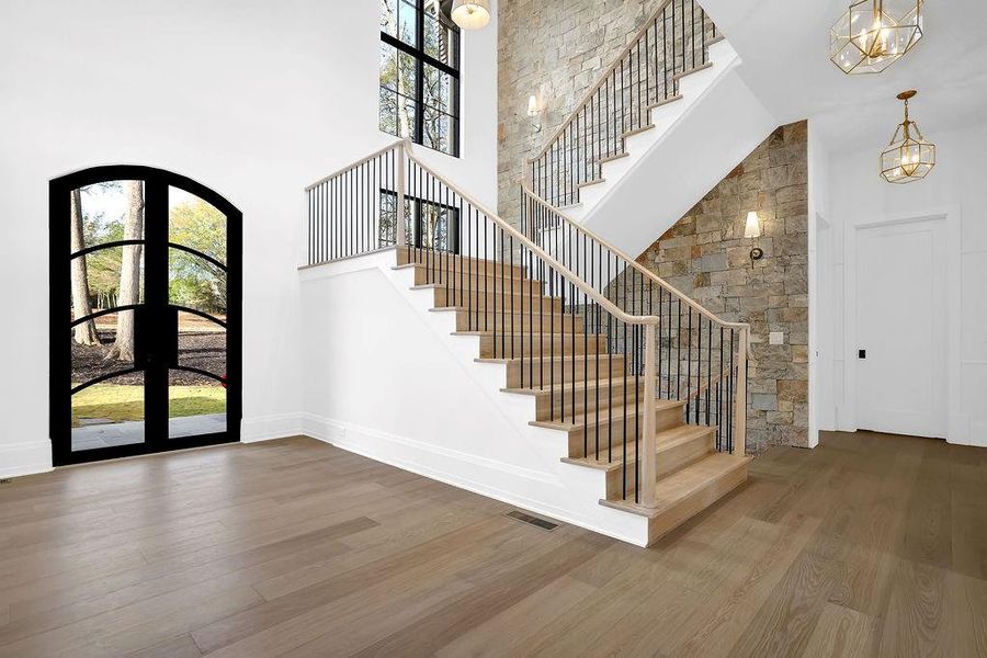 Spacious, unfurnished interior of a new home in , Johns Creek (Image 30).