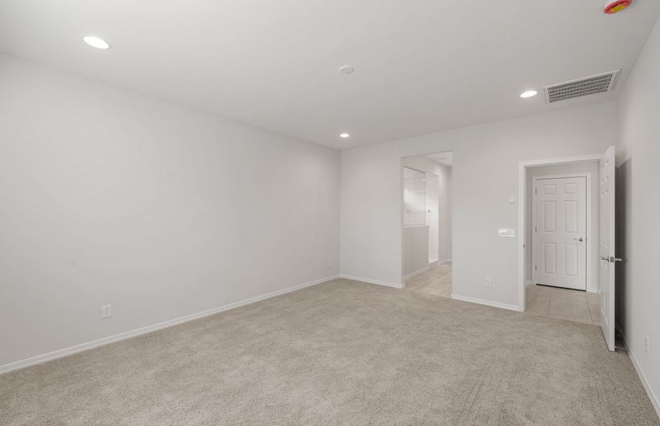 Spacious, unfurnished interior of a new home in El Cidro, Goodyear (Image 23). Spacious, unfurnished interior of a new home in El Cidro, Goodyear (Image 23).