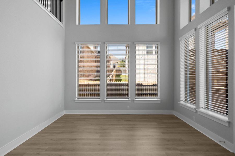 Casual Dining off of Kitchen