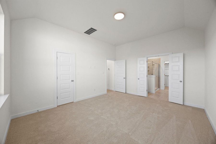 Spacious, unfurnished interior of a new home in Prairie Winds, Hutto (Image 19).