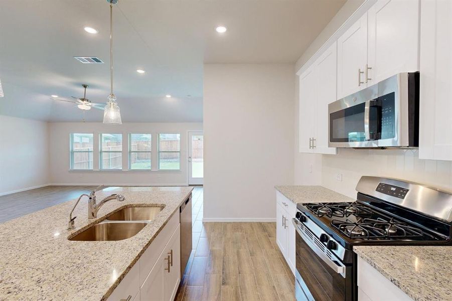 Furnished interior view inside a new home in Sanderos, Fort Worth (Image 14). Furnished interior view inside a new home in Sanderos, Fort Worth (Image 14).