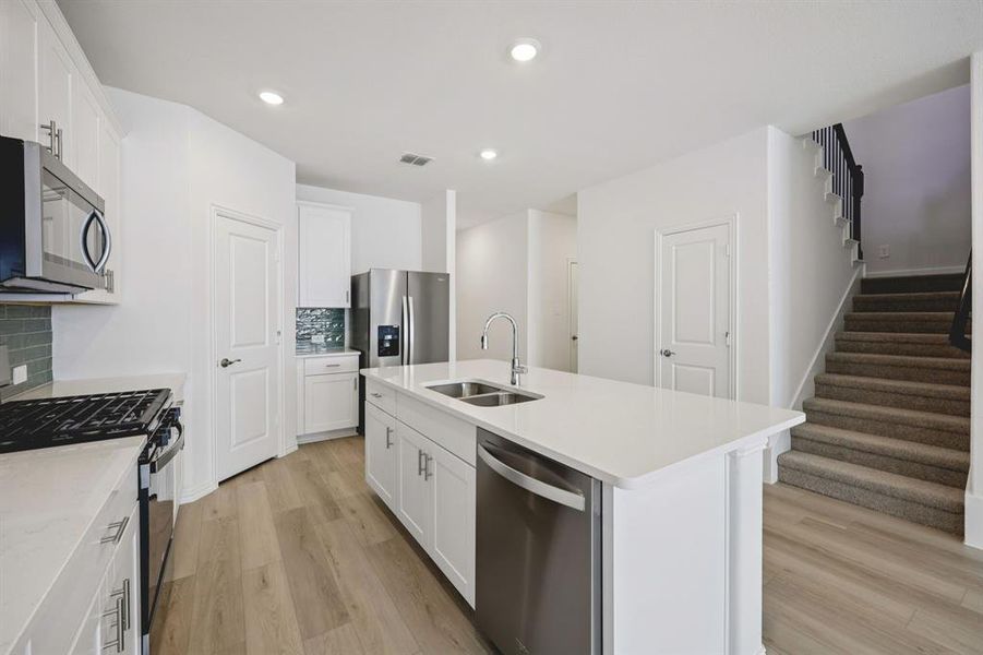 Furnished interior view inside a new home in Lakehaven - Signature Series, Farmersville (Image 13).