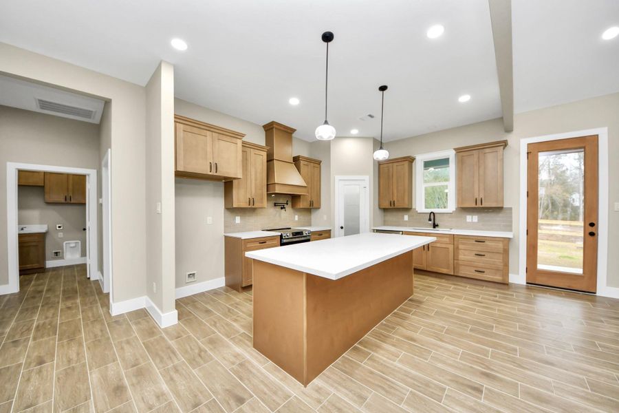 Furnished interior view inside a new home in , Plantersville (Image 12).