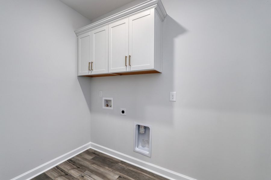 Spacious, unfurnished interior of a new home in Bally Castle, Murrells Inlet (Image 29).