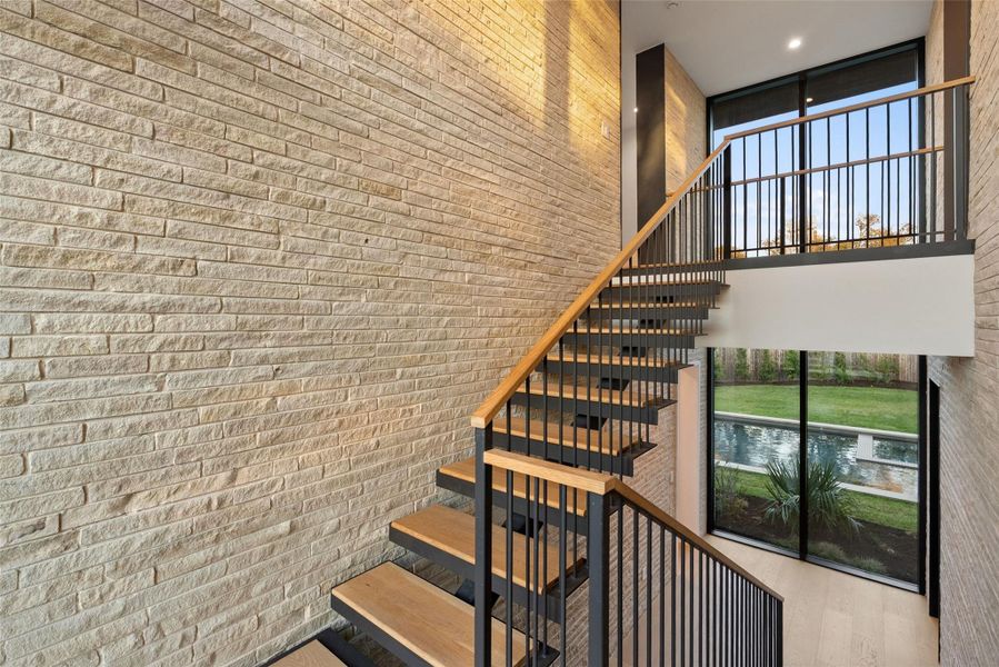 Exterior details and patio area of a home in , Austin (Image 21).