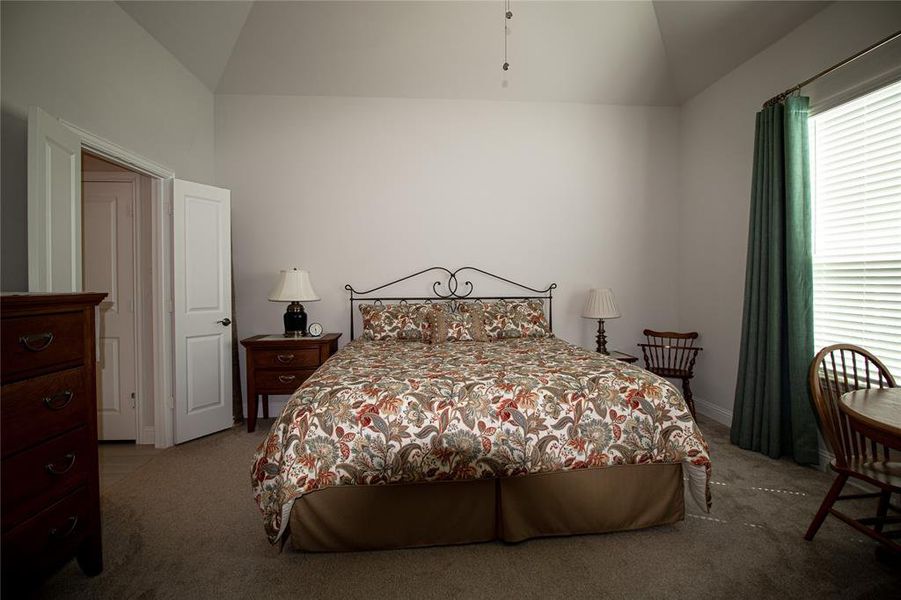 Furnished interior view inside a new home in , Rowlett (Image 18).