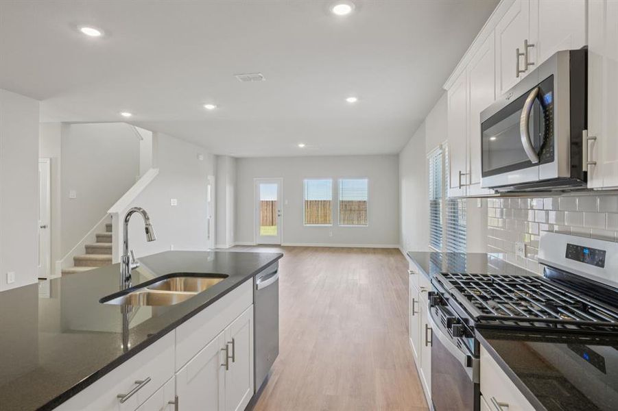 Furnished interior view inside a new home in River Ridge, Crandall (Image 12). Furnished interior view inside a new home in River Ridge, Crandall (Image 12).