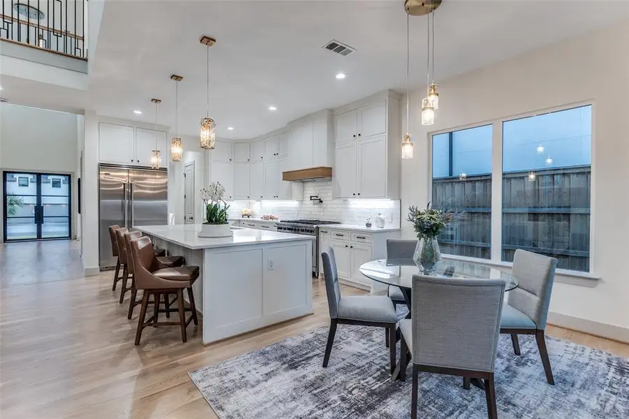 Furnished interior view inside a new home in , Dallas (Image 13). Furnished interior view inside a new home in , Dallas (Image 13).