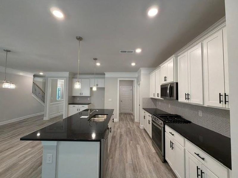 Furnished interior view inside a new home in Tuscany Hills, Douglasville (Image 6).