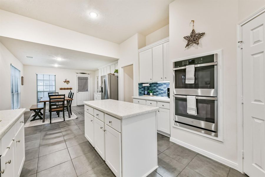Furnished interior view inside a new home in , League City (Image 10).