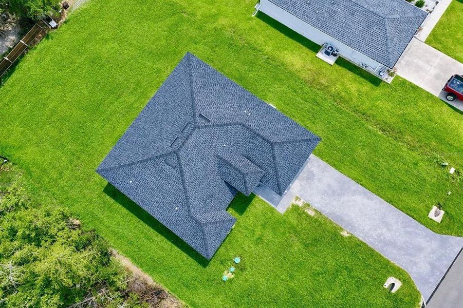 Exterior details and patio area of a home in , Ocala (Image 23).
