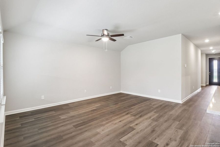 Spacious, unfurnished interior of a new home in Kallison Ranch, San Antonio (Image 21). Spacious, unfurnished interior of a new home in Kallison Ranch, San Antonio (Image 21).