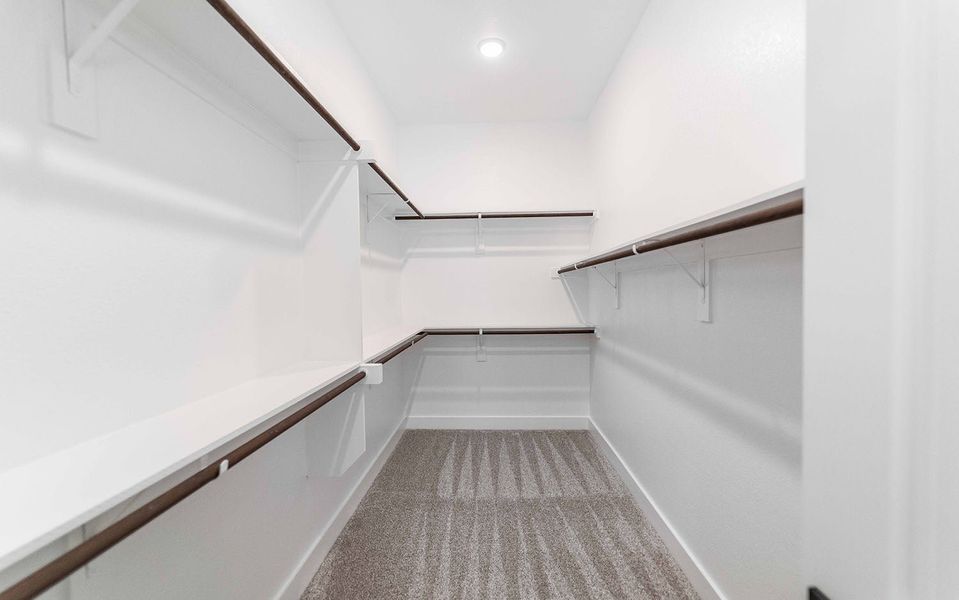 Spacious, unfurnished interior of a new home in Solterra, Mesquite (Image 22).