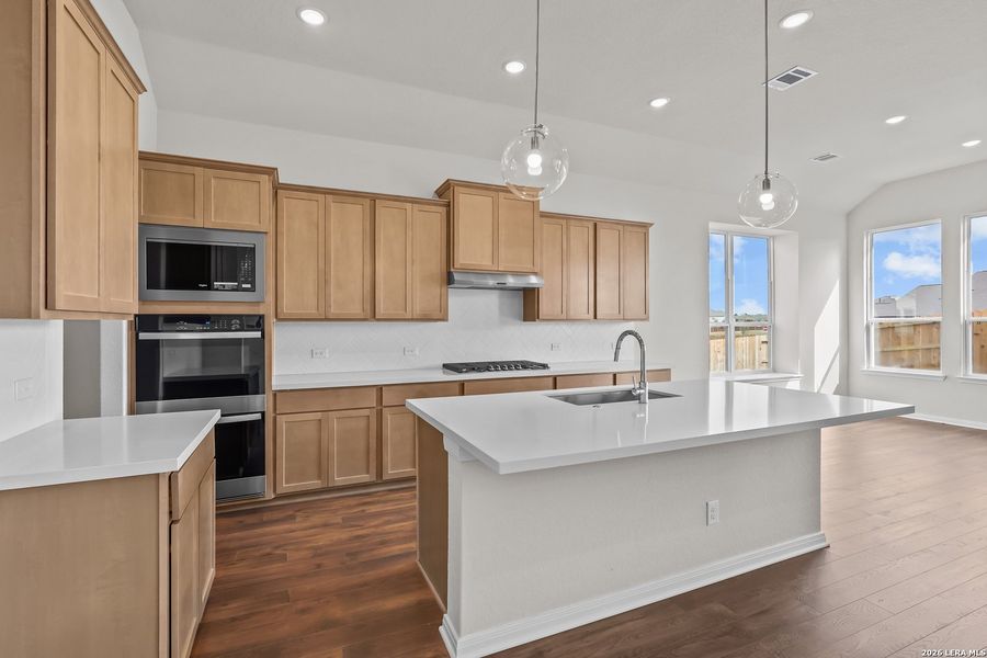 Furnished interior view inside a new home in Homestead, Schertz (Image 14).