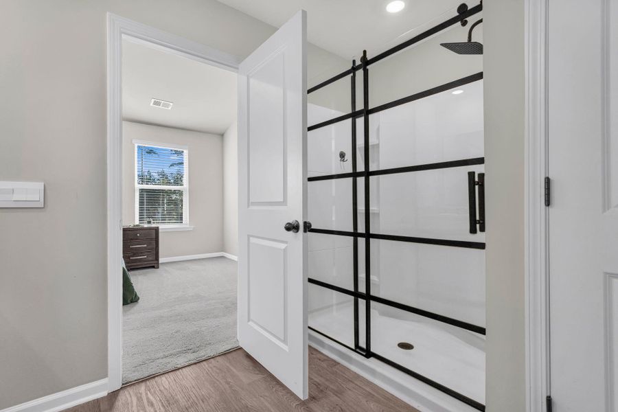 Image 36 of a home in .